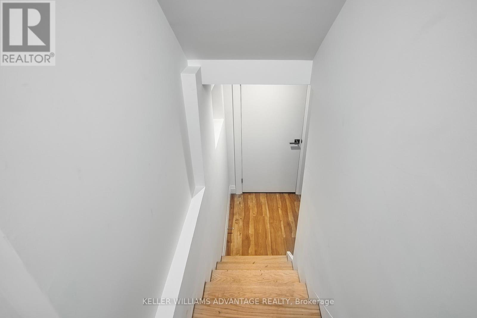 Lower - 42 Delaware Avenue S, Toronto, Ontario  M6H 2S7 - Photo 5 - C12446879