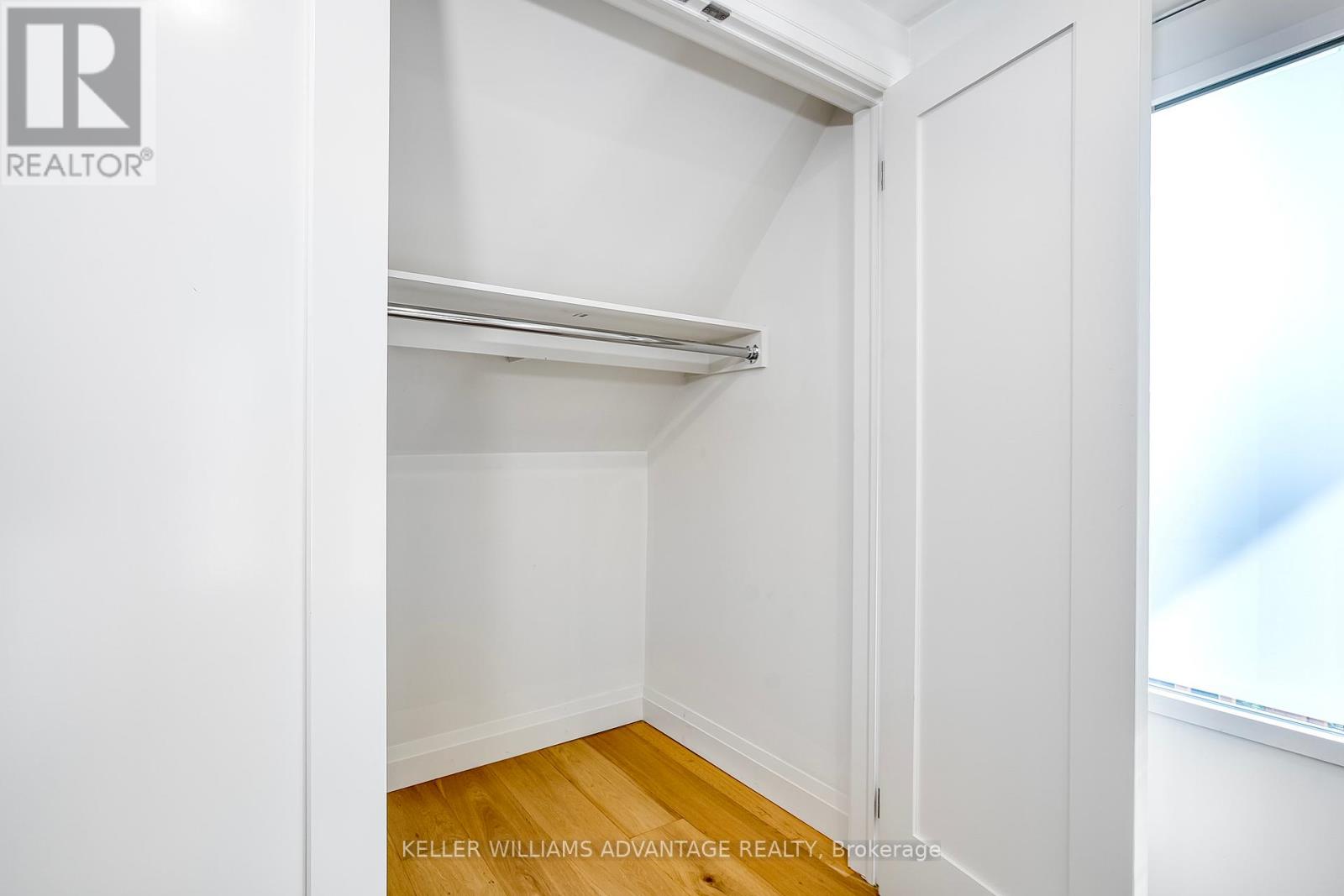 3rd Floor - 42 Delaware Avenue, Toronto, Ontario  M6H 2S7 - Photo 8 - C12446885
