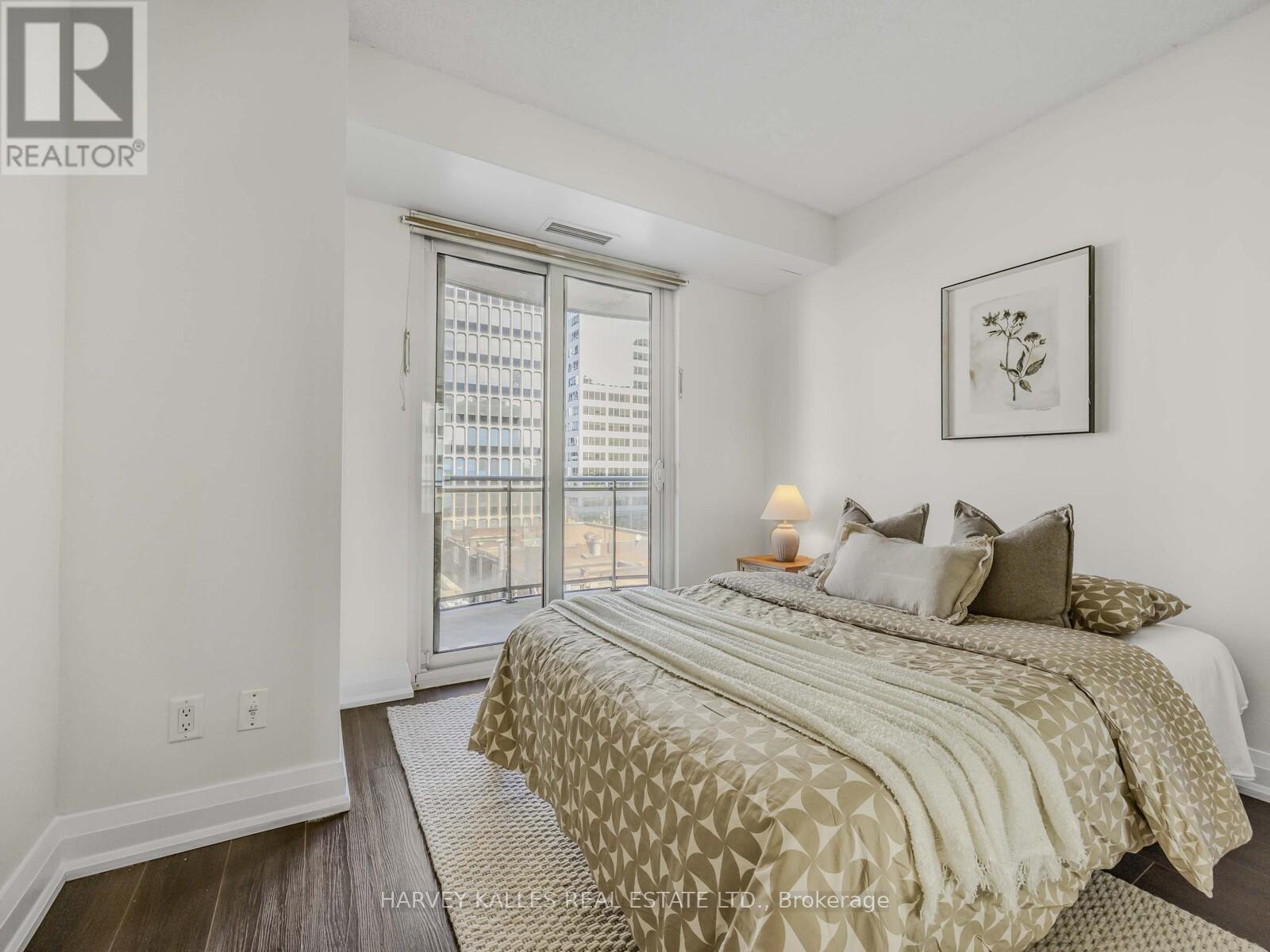 606 - 1430 Yonge Street, Toronto, Ontario  M4T 1Y6 - Photo 17 - C12446888