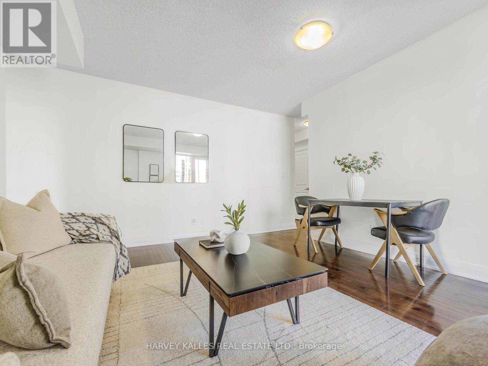 606 - 1430 Yonge Street, Toronto, Ontario  M4T 1Y6 - Photo 9 - C12446888