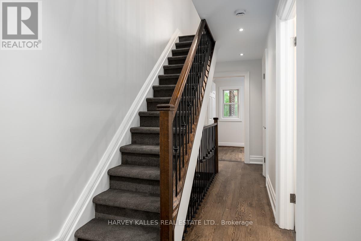 211 Cottingham Street, Toronto, Ontario  M4V 1C4 - Photo 15 - C12446920