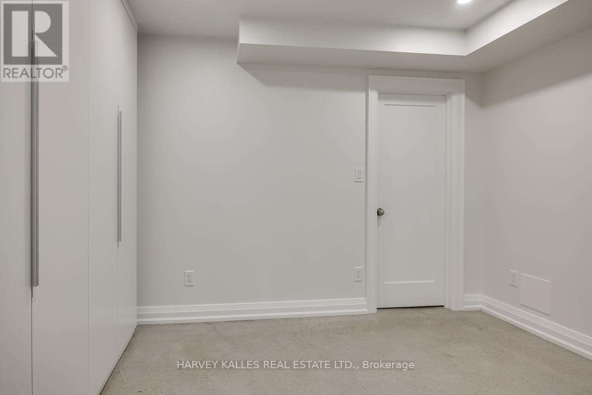 211 Cottingham Street, Toronto, Ontario  M4V 1C4 - Photo 33 - C12446920