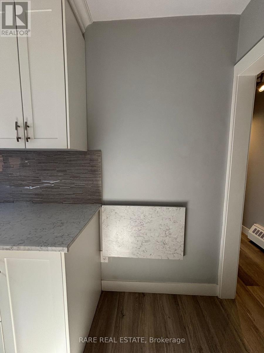 2 - 269 Augusta Avenue, Toronto, Ontario  M5T 2M1 - Photo 3 - C12446921