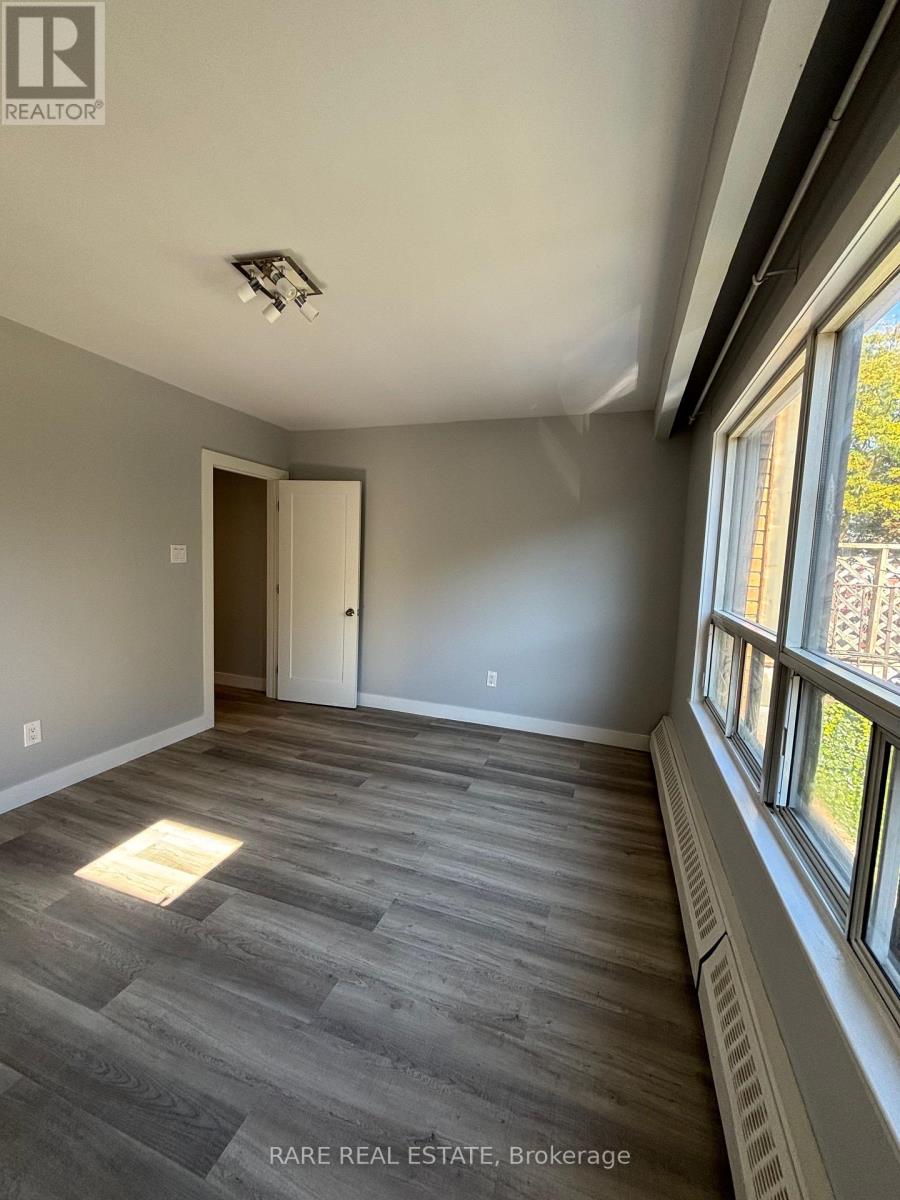 2 - 269 Augusta Avenue, Toronto, Ontario  M5T 2M1 - Photo 5 - C12446921