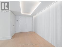 1703 - 1166 BAY STREET, Toronto, Ontario