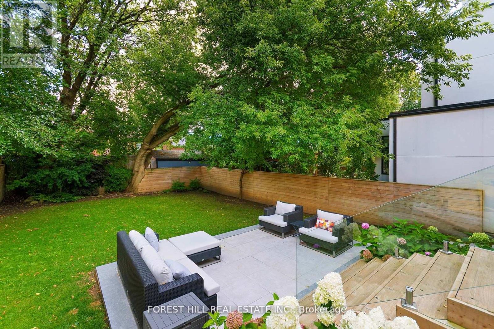 9 Peveril Hill S, Toronto, Ontario  M6C 3A7 - Photo 35 - C12446937