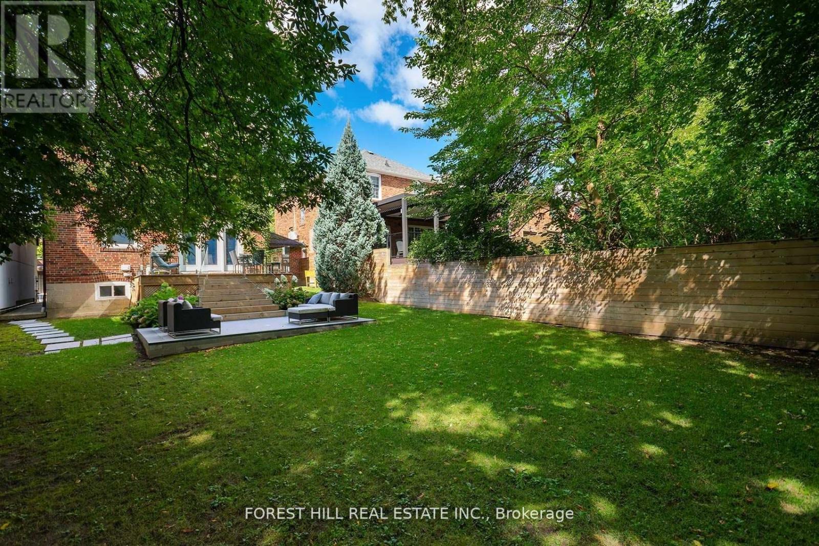 9 Peveril Hill S, Toronto, Ontario  M6C 3A7 - Photo 39 - C12446937