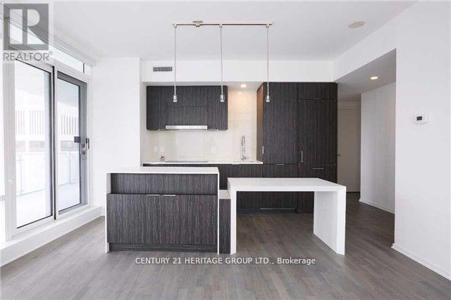2501 - 1 Bloor Street E, Toronto, Ontario  M4W 0A8 - Photo 13 - C12446940