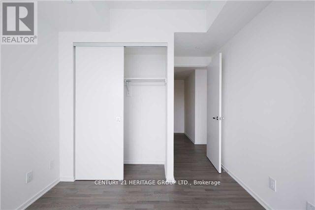 2501 - 1 Bloor Street E, Toronto, Ontario  M4W 0A8 - Photo 17 - C12446940