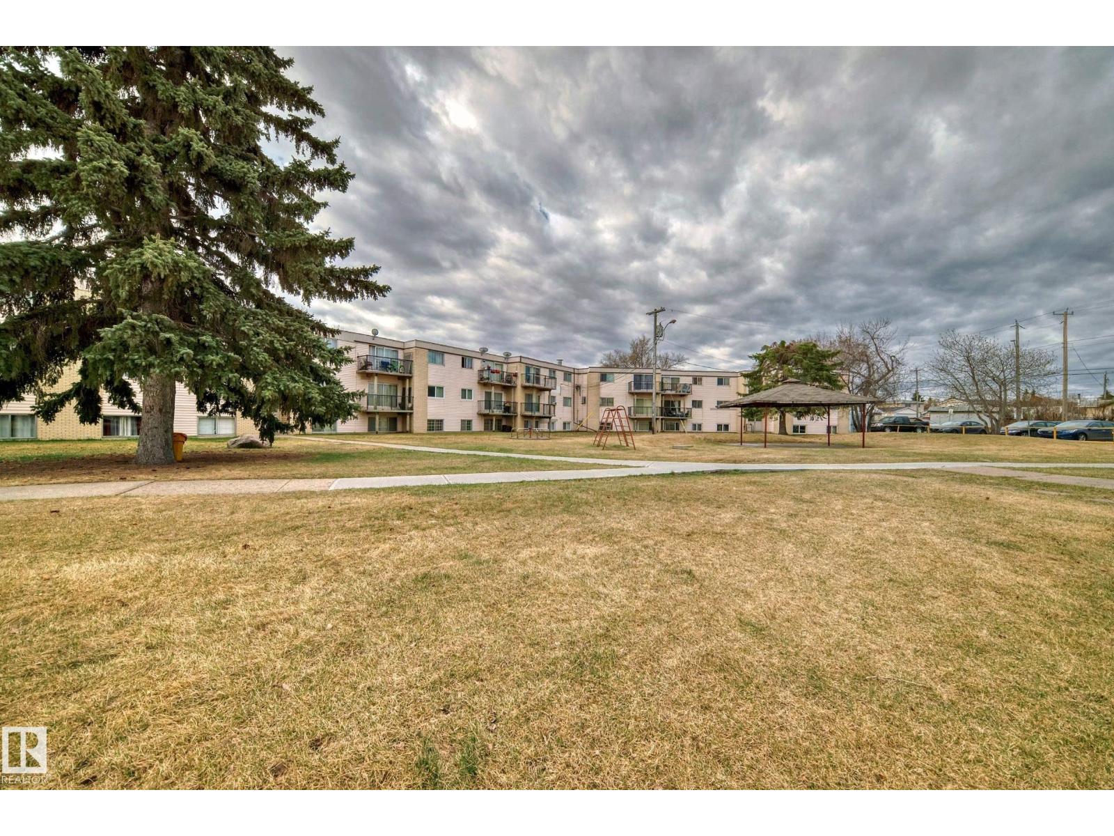 #4c 5715 133 Nw, Edmonton, Alberta  T5A 0K3 - Photo 26 - E4460999