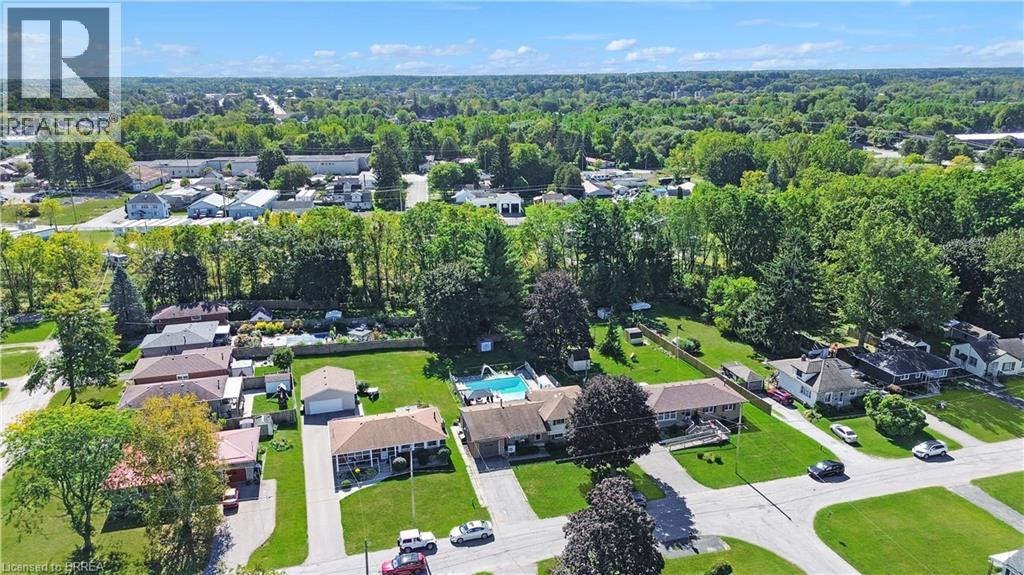 Photo 46 at 46 Davis Street W, Simcoe Photo 46 at 46 Davis Street W, Simcoe