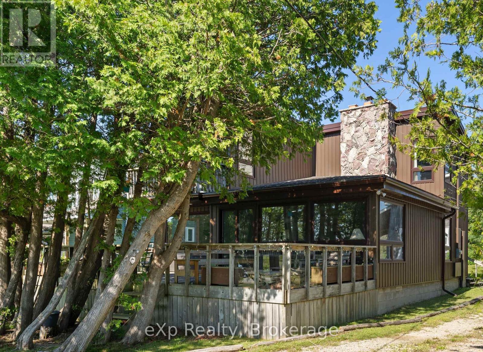 329 BAY STREET, South Bruce Peninsula, Ontario