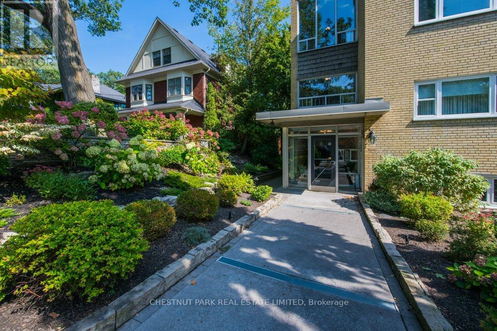 3 - 75 SCARBOROUGH ROAD, Toronto, Ontario