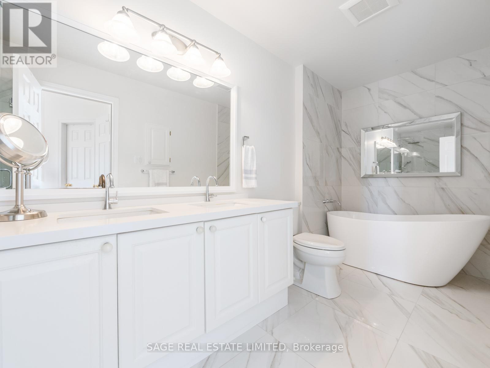 116 Boardwalk Drive, Toronto, Ontario  M4L 3X4 - Photo 21 - E12446841