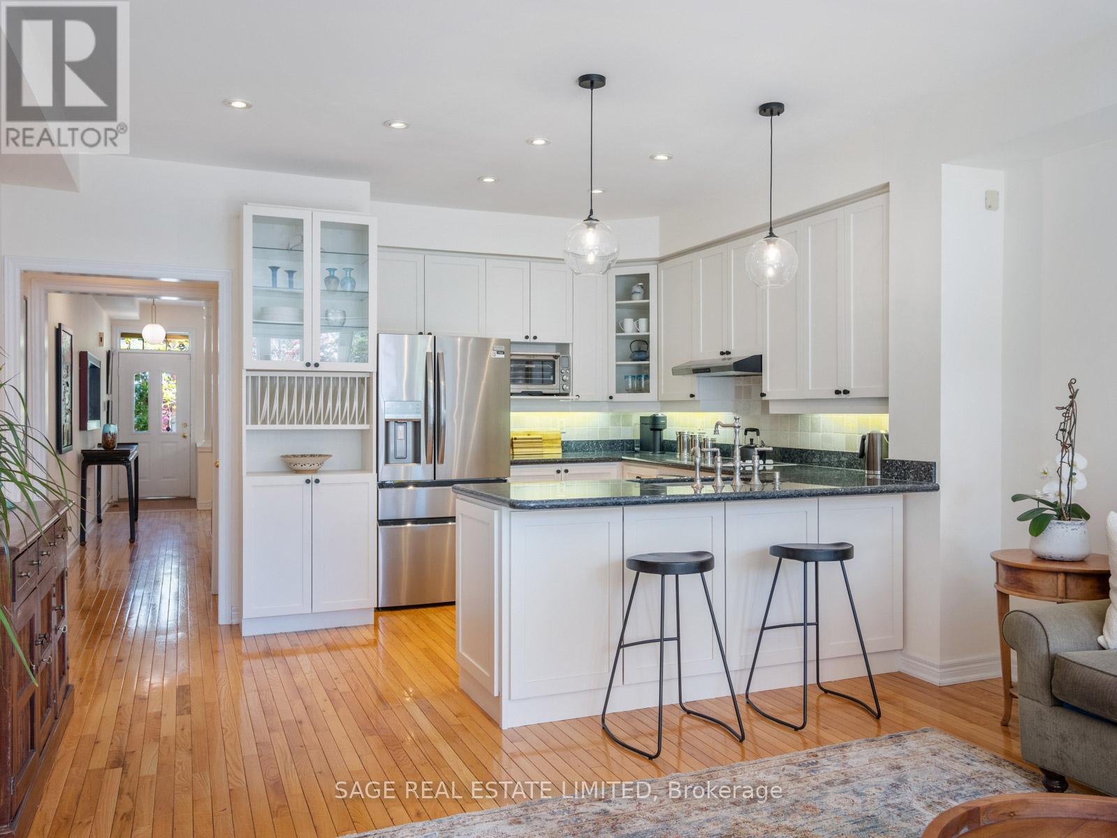116 Boardwalk Drive, Toronto, Ontario  M4L 3X4 - Photo 6 - E12446841