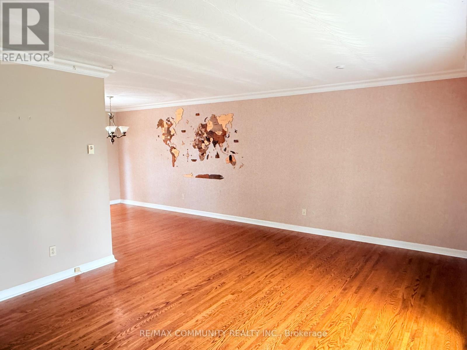 157 Labrador Drive, Oshawa, Ontario  L1H 7G1 - Photo 6 - E12446847