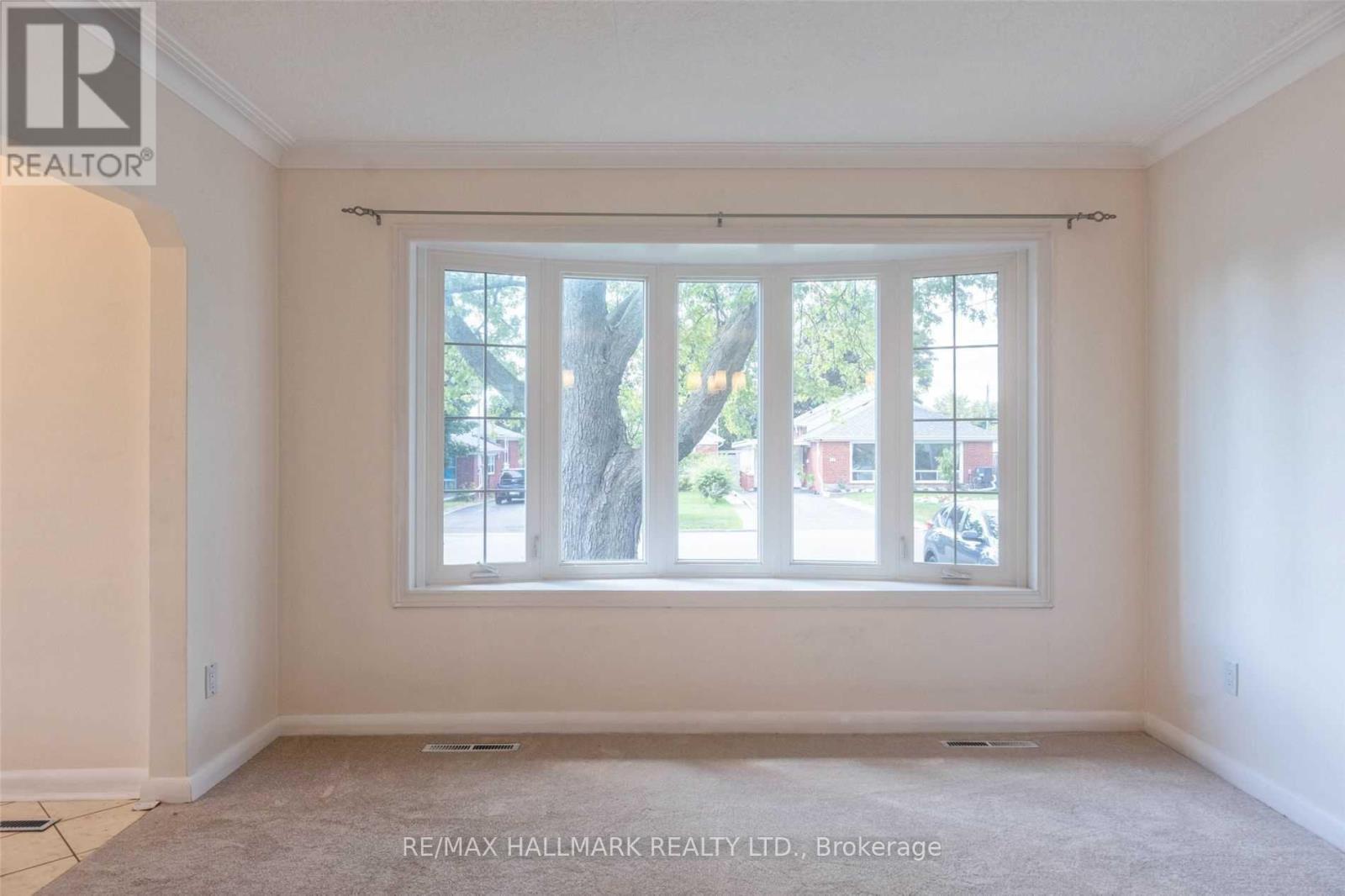 Main - 69 Barrymore Road, Toronto, Ontario  M1J 1W5 - Photo 14 - E12446872