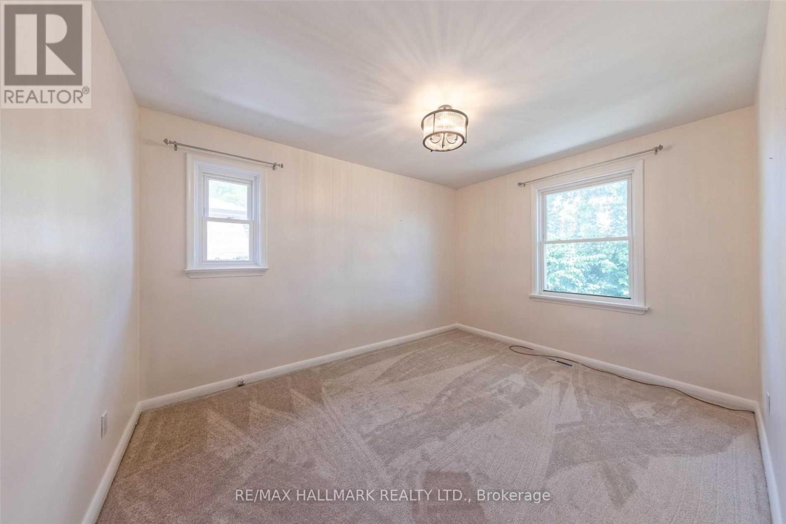 Main - 69 Barrymore Road, Toronto, Ontario  M1J 1W5 - Photo 6 - E12446872