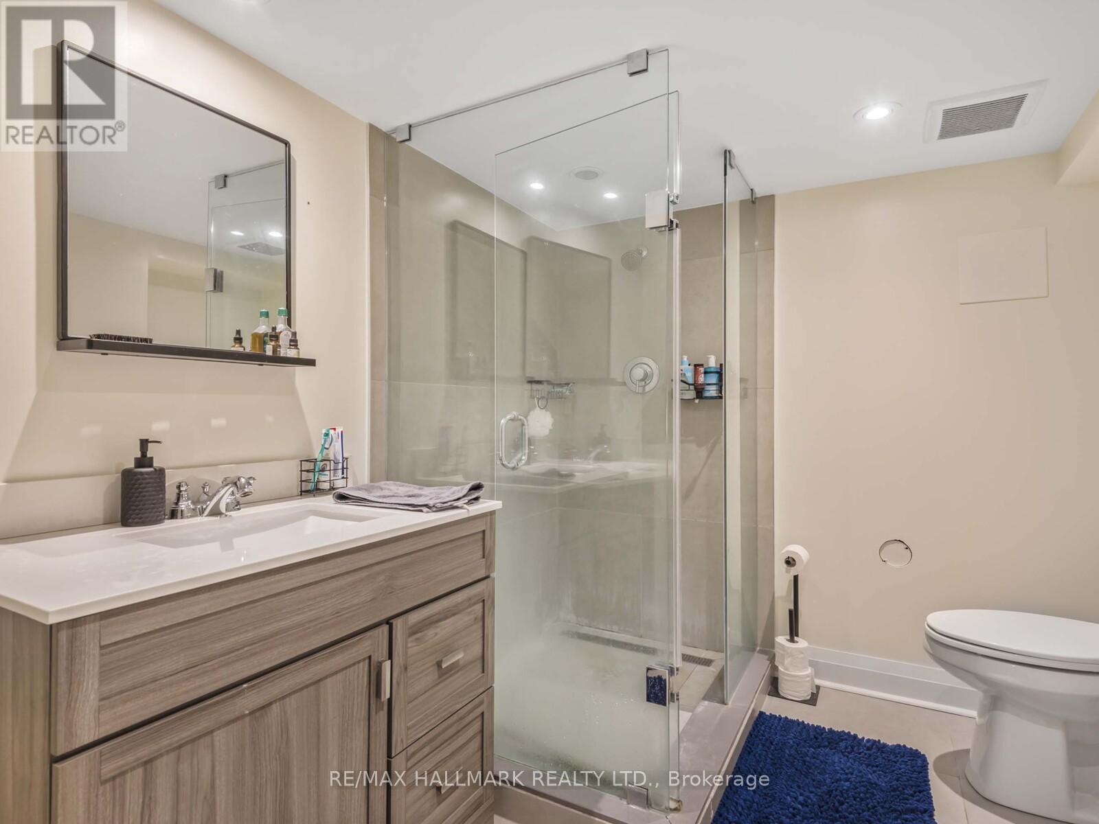 90 Leroy Avenue, Toronto, Ontario  M4J 4G8 - Photo 12 - E12446903