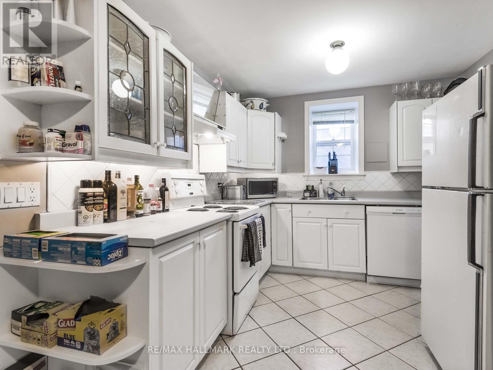 90 Leroy Avenue, Toronto, Ontario  M4J 4G8 - Photo 17 - E12446903