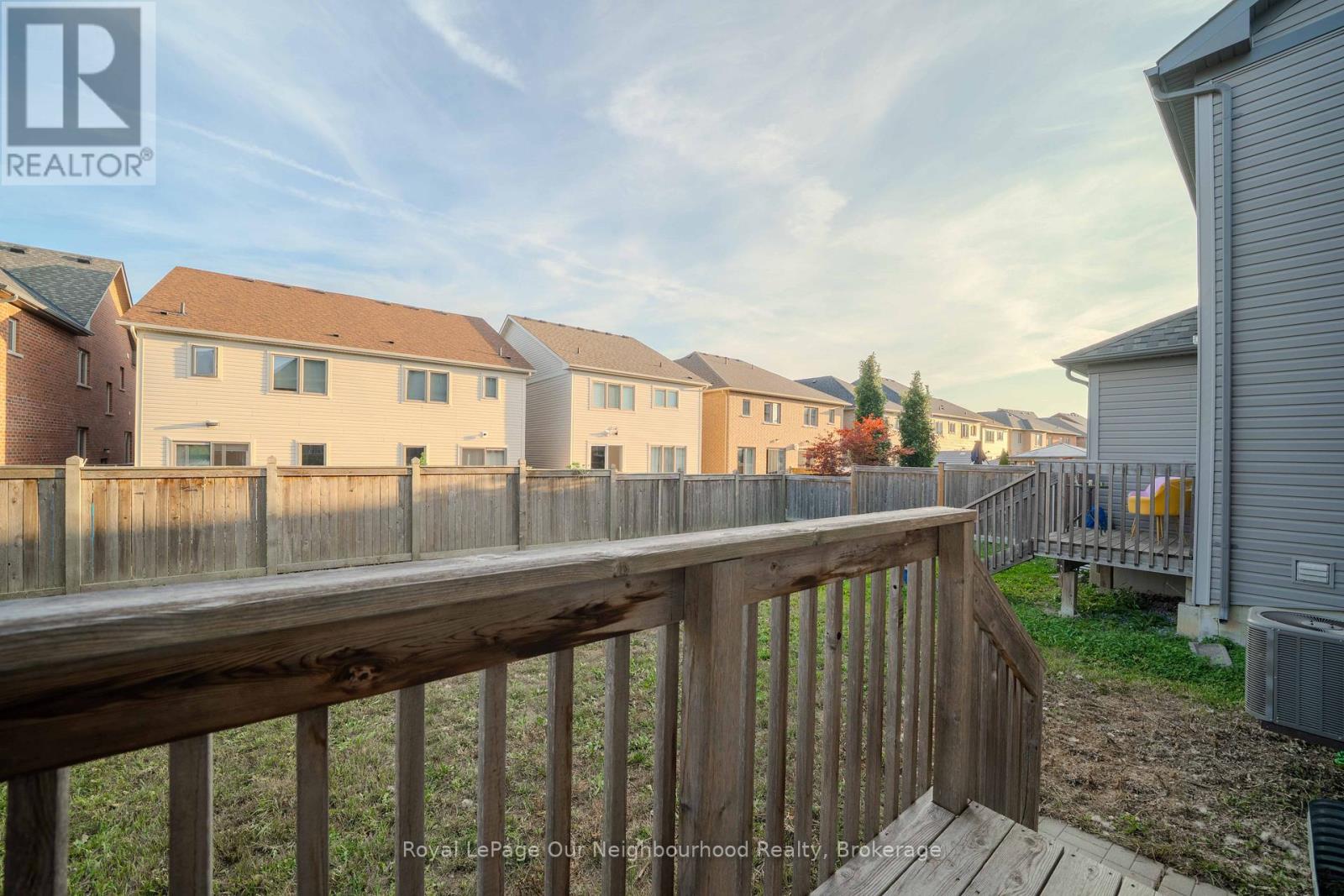 151 Prisidial Avenue, Oshawa, Ontario  L1L 0H1 - Photo 4 - E12446950
