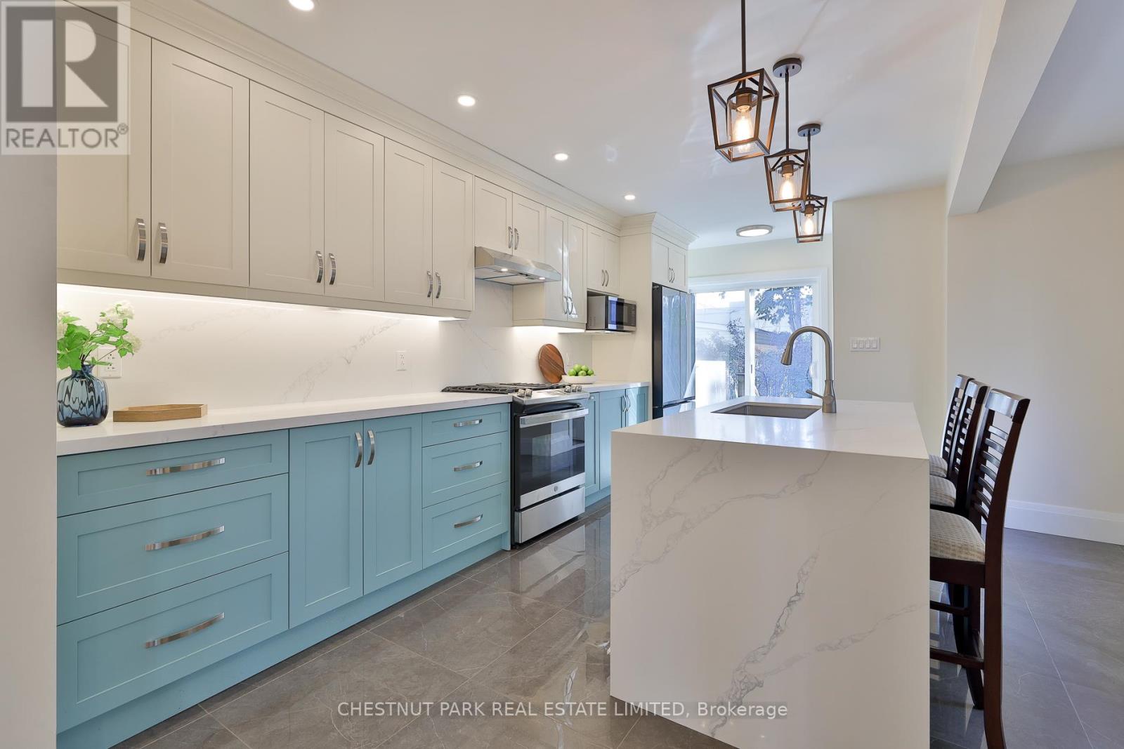 5 Minto Street, Toronto, Ontario  M4L 1B5 - Photo 10 - E12446959