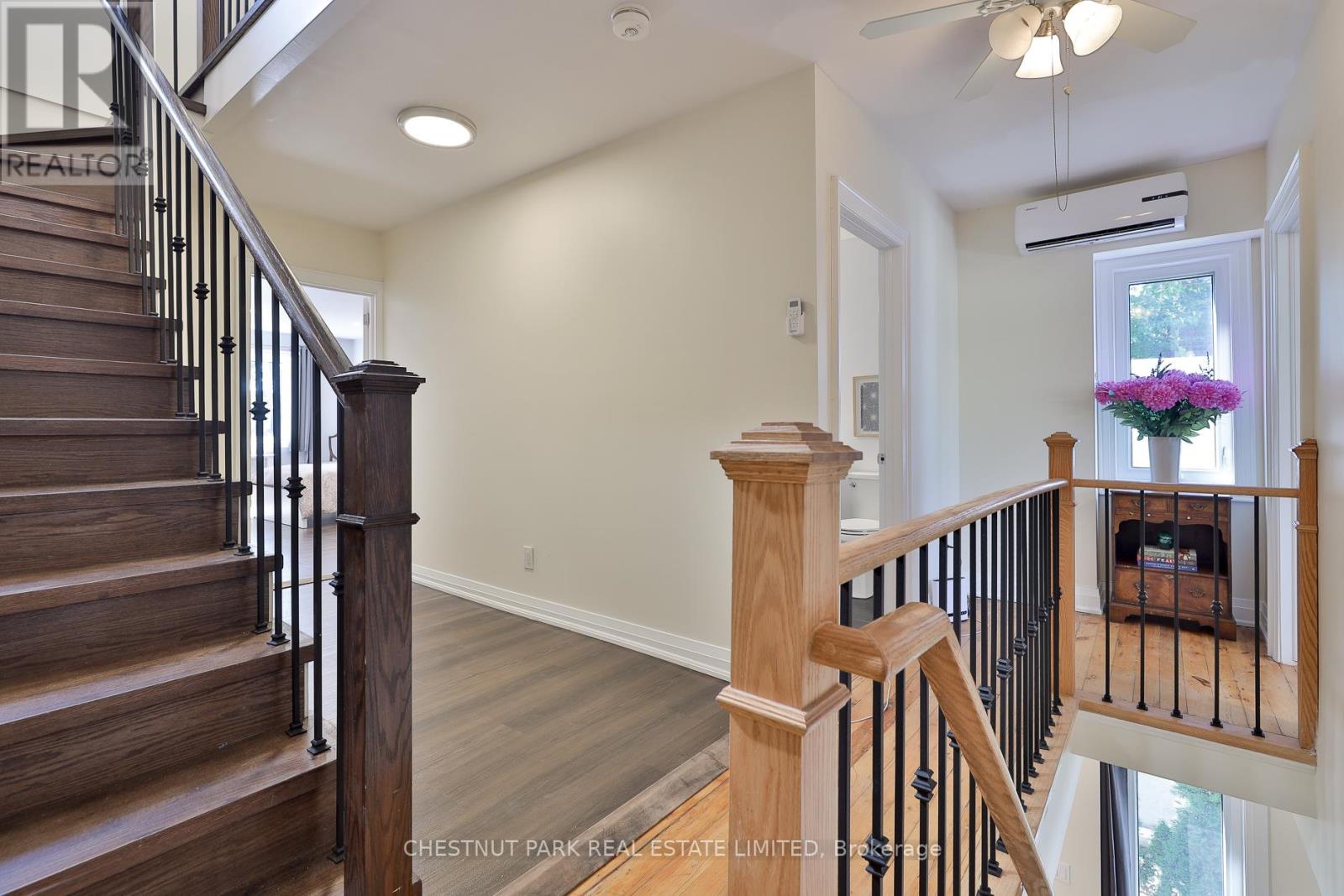 5 Minto Street, Toronto, Ontario  M4L 1B5 - Photo 16 - E12446959