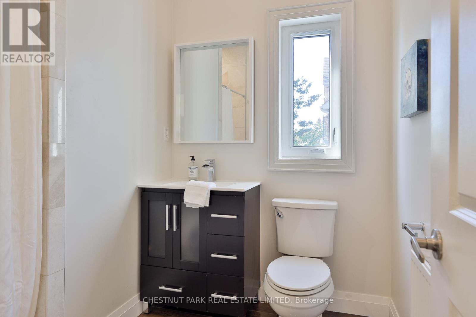 5 Minto Street, Toronto, Ontario  M4L 1B5 - Photo 31 - E12446959