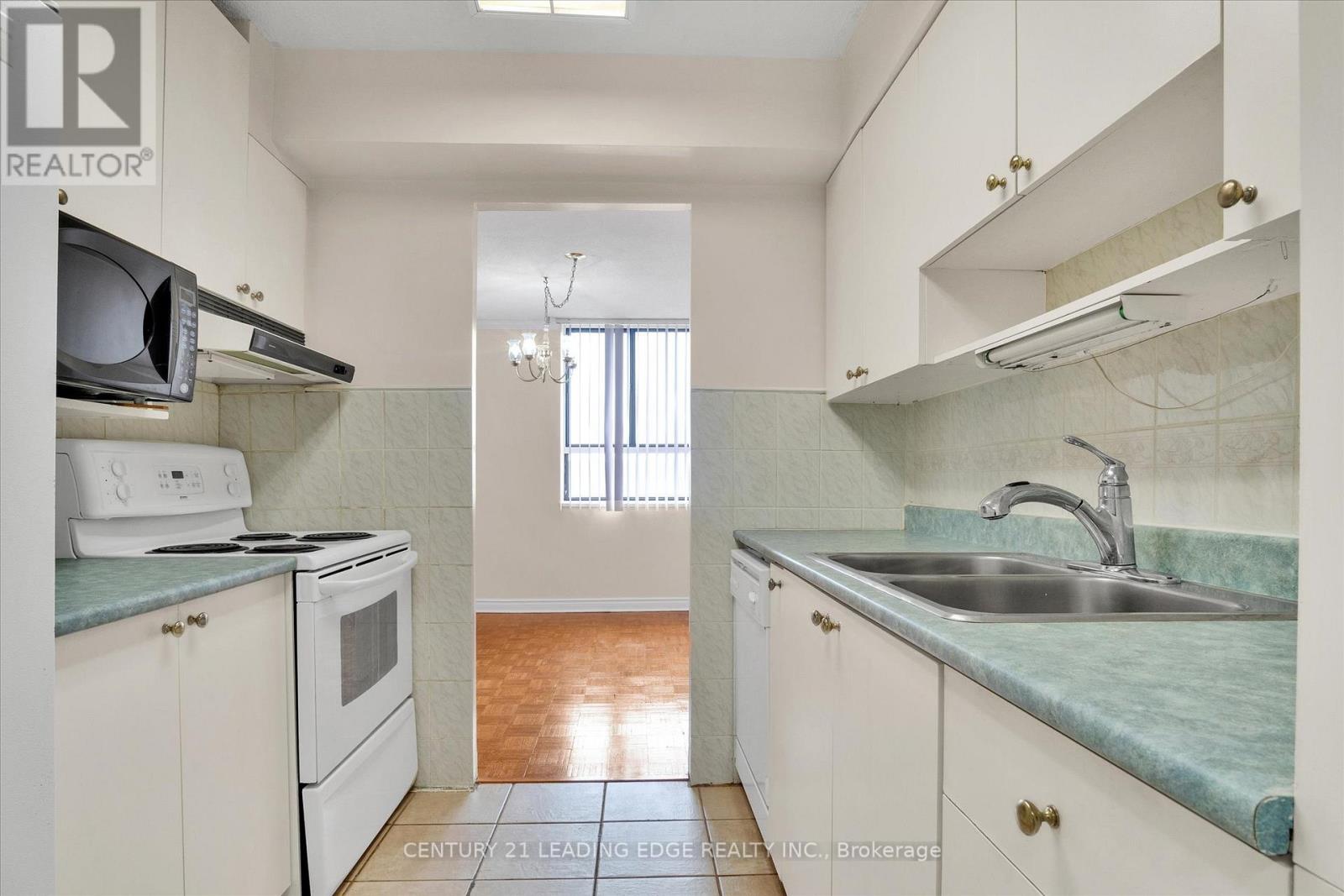 403 - 121 Trudelle Street, Toronto, Ontario  M1J 3K4 - Photo 9 - E12446960