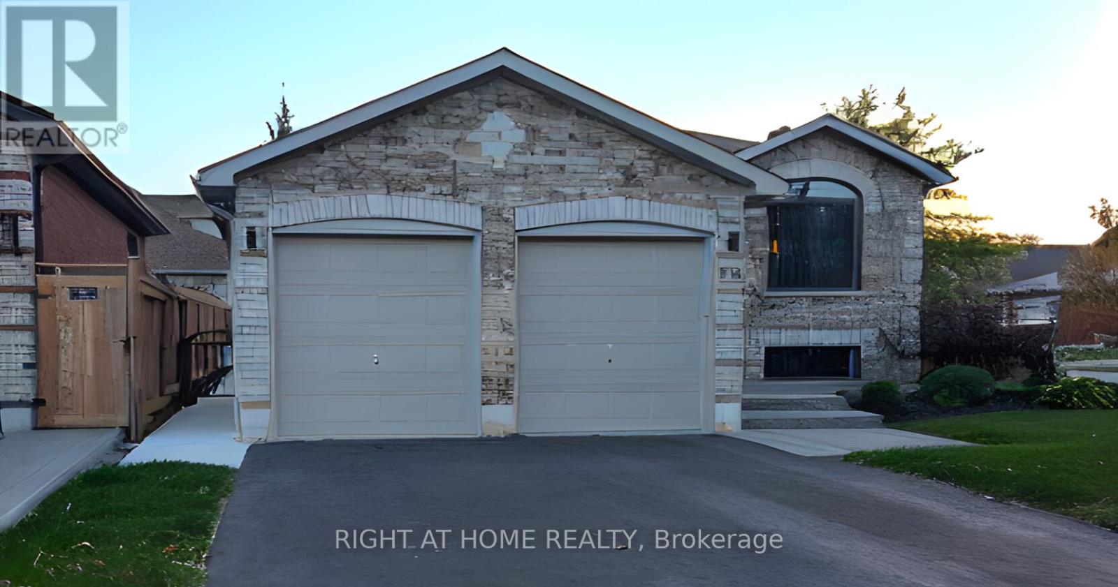 - Lower Level - 100 Seline Crescent, Barrie, Ontario  L4N 5V7 - Photo 2 - S12445685