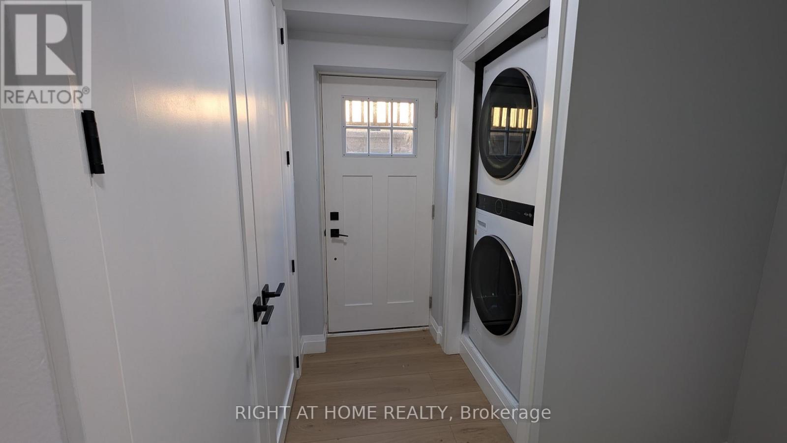 - Lower Level - 100 Seline Crescent, Barrie, Ontario  L4N 5V7 - Photo 5 - S12445685
