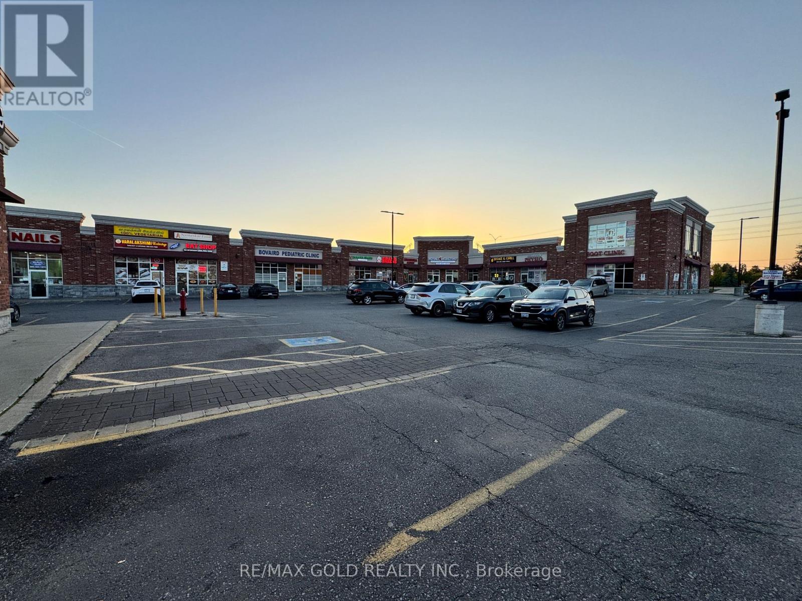 10 - 965 Bovaird Drive W, Brampton, Ontario  L7A 1R4 - Photo 12 - W12440088