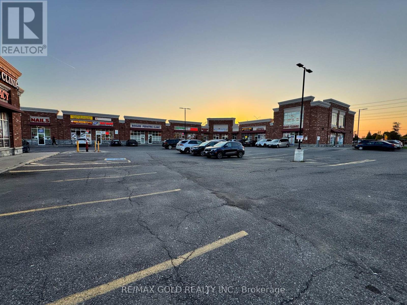 10 - 965 Bovaird Drive W, Brampton, Ontario  L7A 1R4 - Photo 10 - W12440088