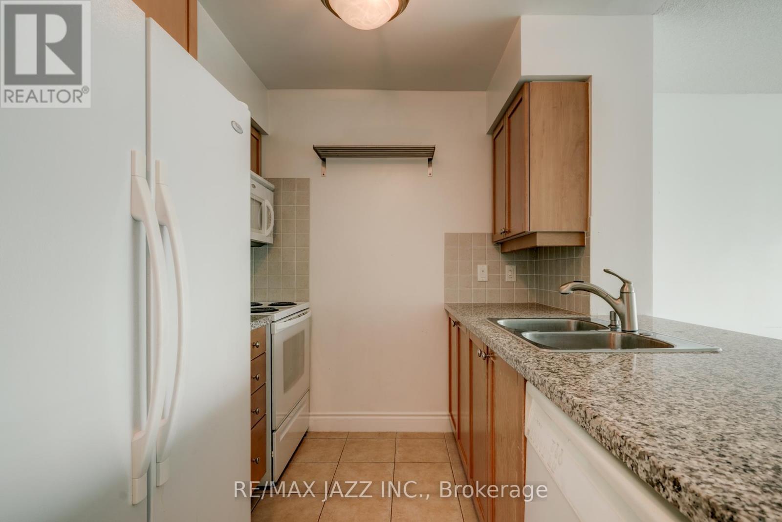 1908 - 15 Greenview Avenue, Toronto, Ontario  M2M 4M7 - Photo 12 - C12446815