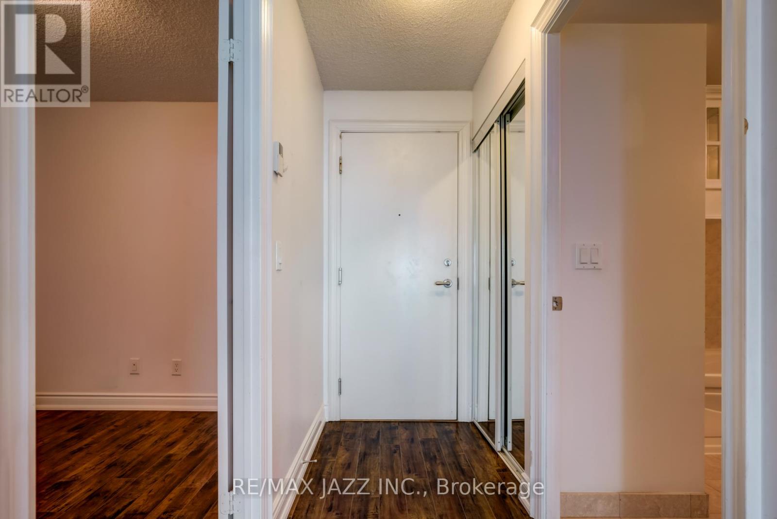 1908 - 15 Greenview Avenue, Toronto, Ontario  M2M 4M7 - Photo 7 - C12446815