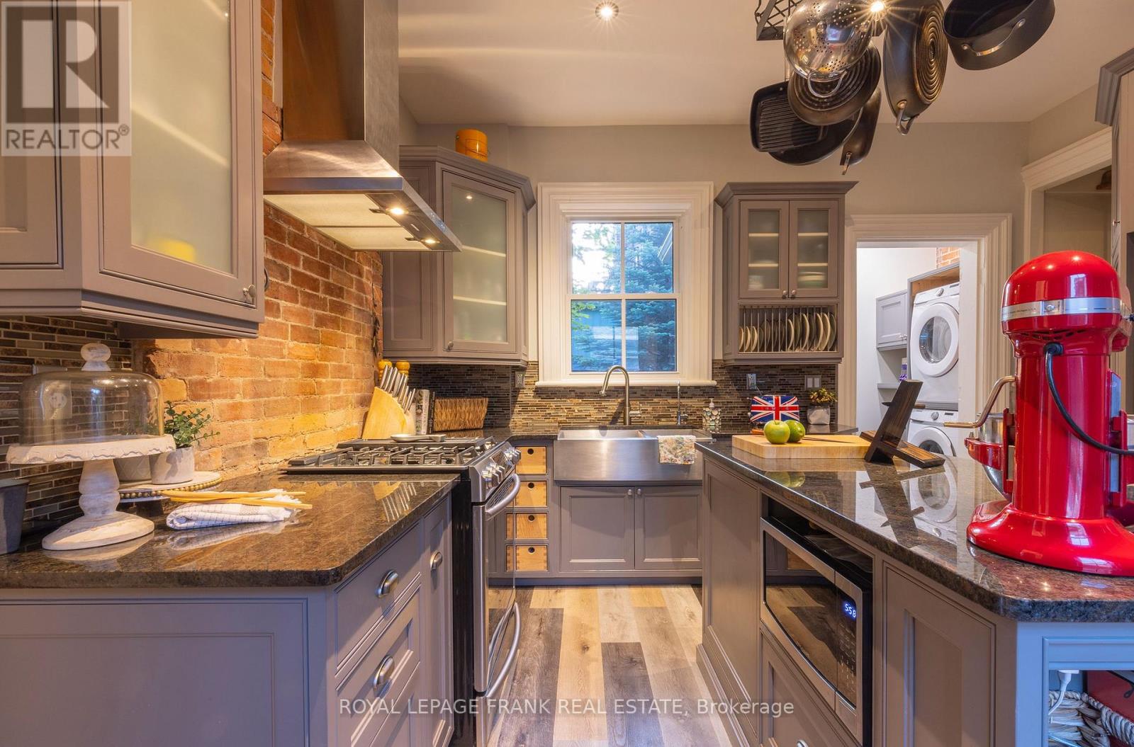 454 Weller Street, Peterborough Central, Ontario  K9H 2N6 - Photo 17 - X12337739