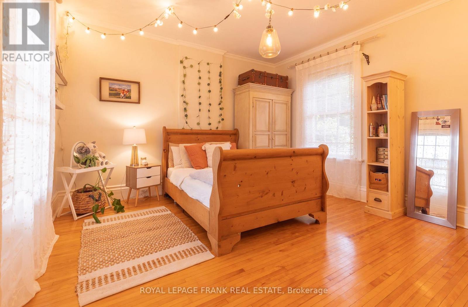 454 Weller Street, Peterborough Central, Ontario  K9H 2N6 - Photo 29 - X12337739