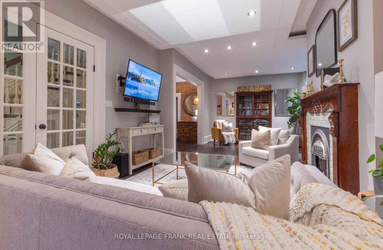 454 Weller Street, Peterborough Central, Ontario  K9H 2N6 - Photo 9 - X12337739