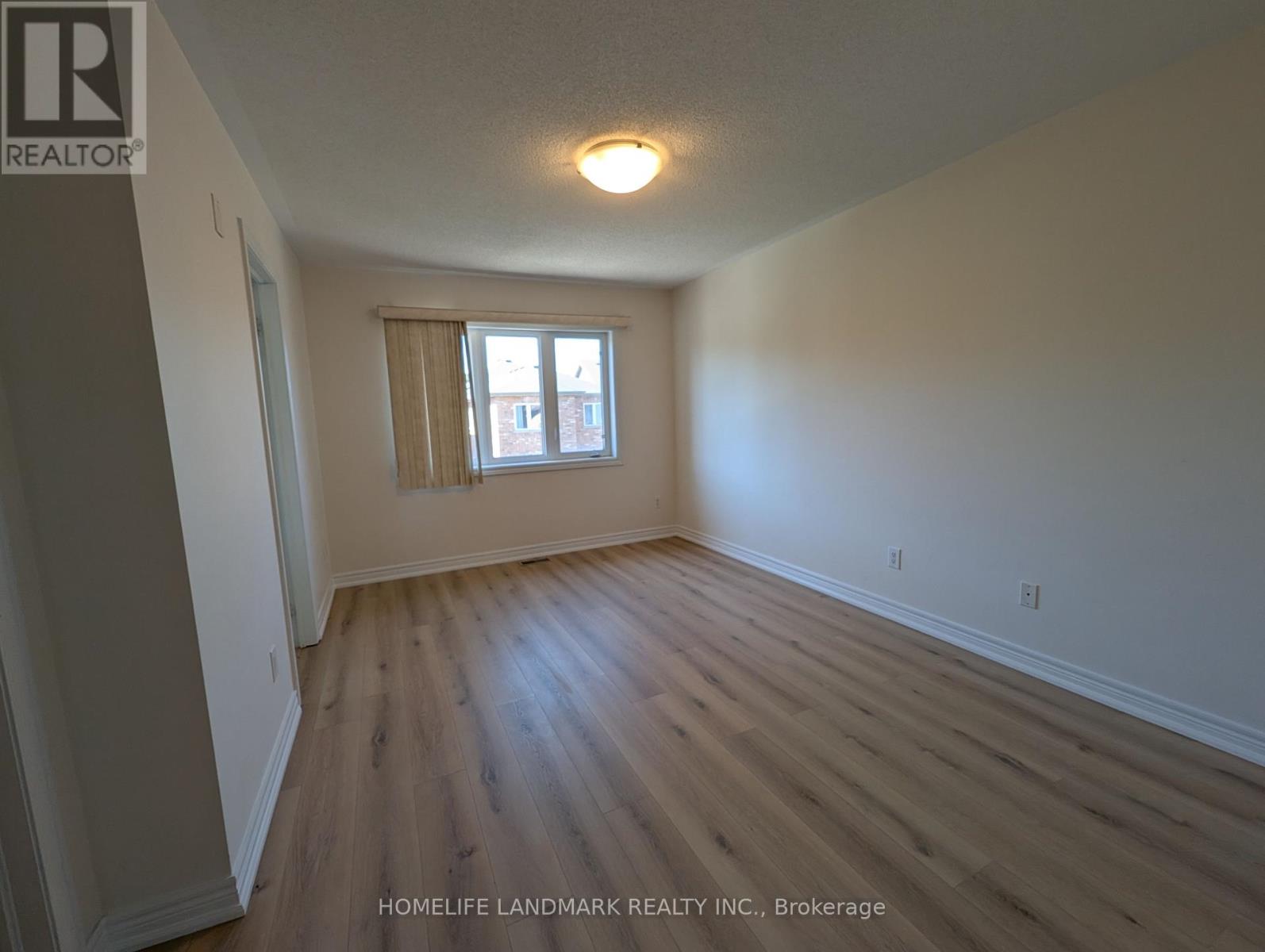 10 Blue Grouse Road, Vaughan, Ontario  L6A 4B9 - Photo 7 - N12446884