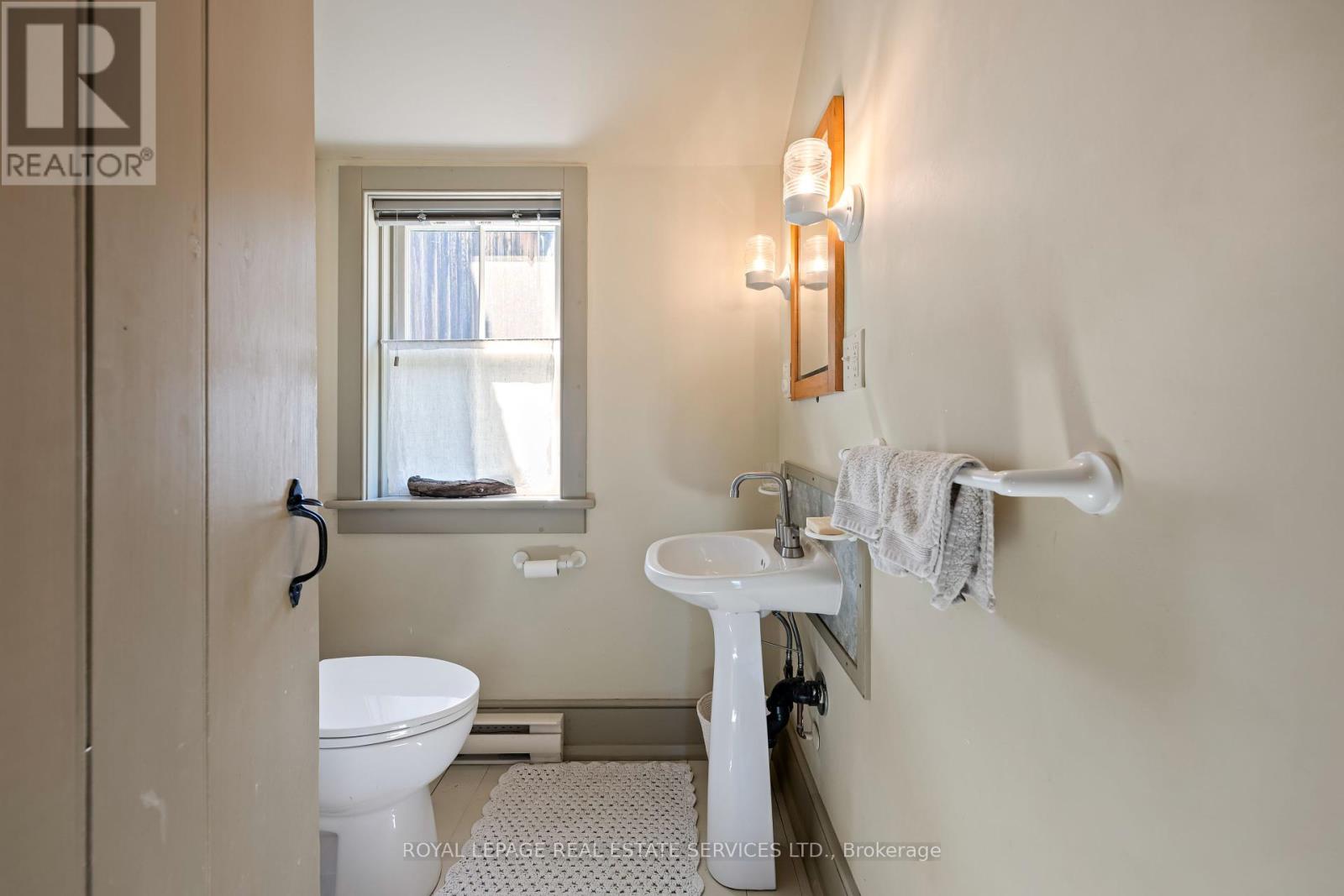 2414 Concession 3 Road, Adjala-Tosorontio, Ontario  L0N 1P0 - Photo 49 - N12446886