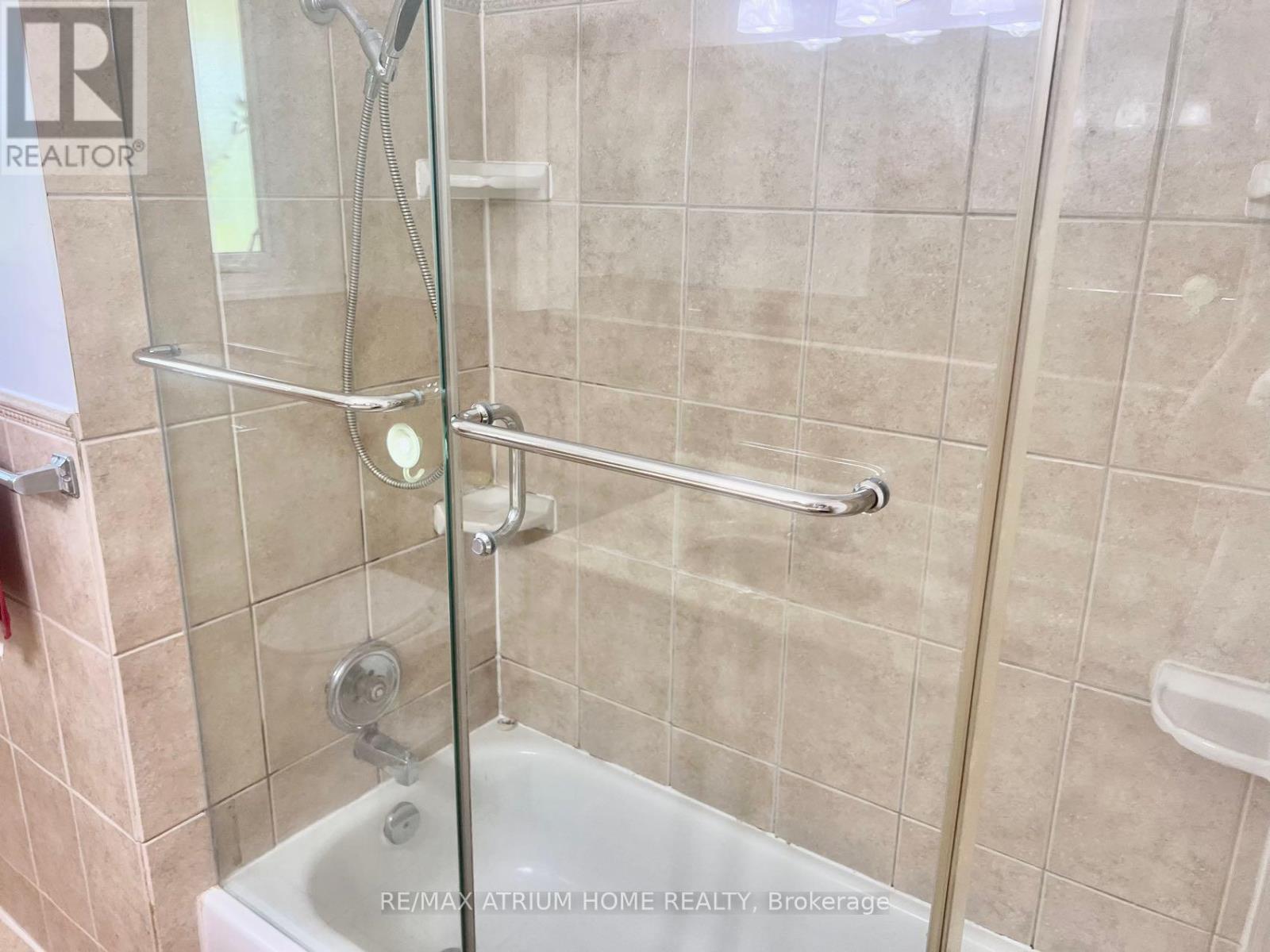23 River Bend Road, Markham, Ontario  L3R 1K4 - Photo 12 - N12446912