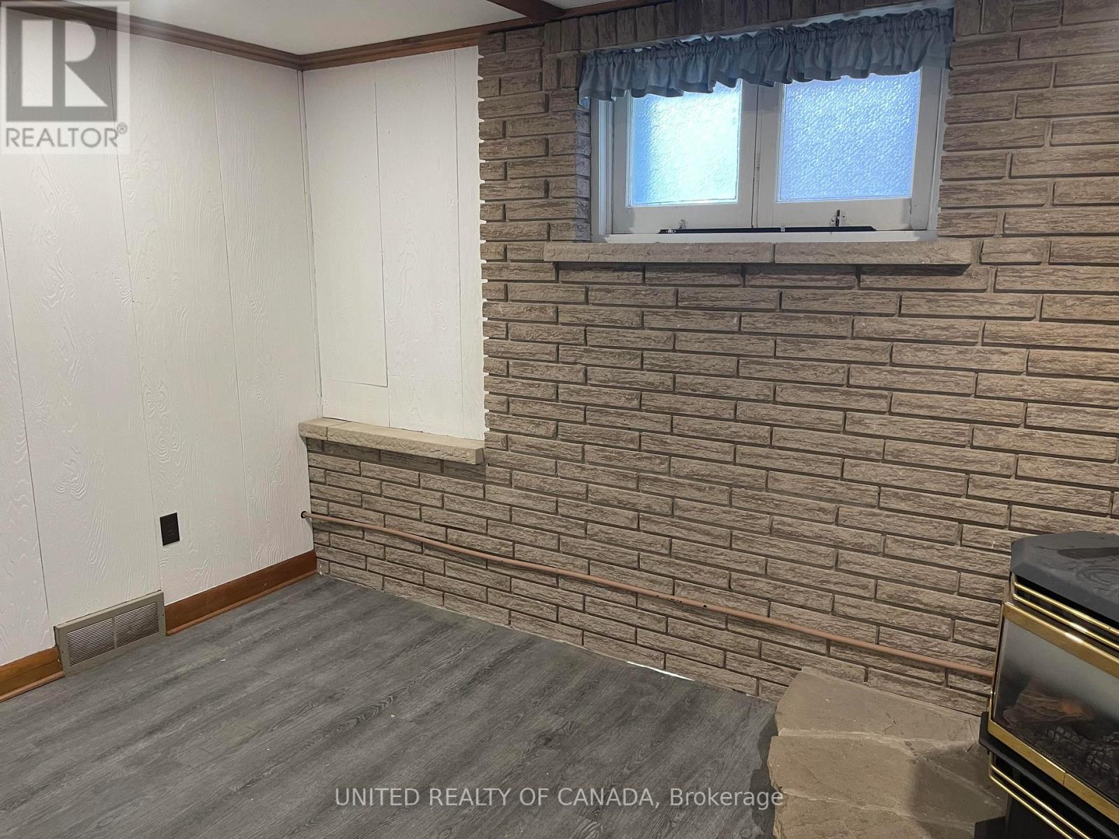 Basement - 42 Lundy's Lane, Newmarket, Ontario  L3Y 3R8 - Photo 8 - N12446968