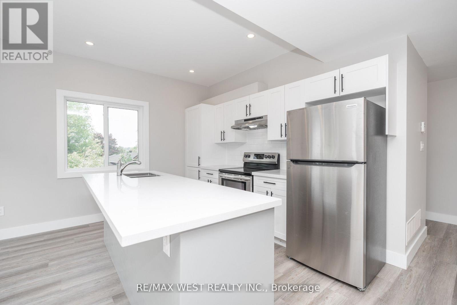 1 - 172 Cundles Road W, Barrie, Ontario  L4N 5N1 - Photo 11 - S12446874