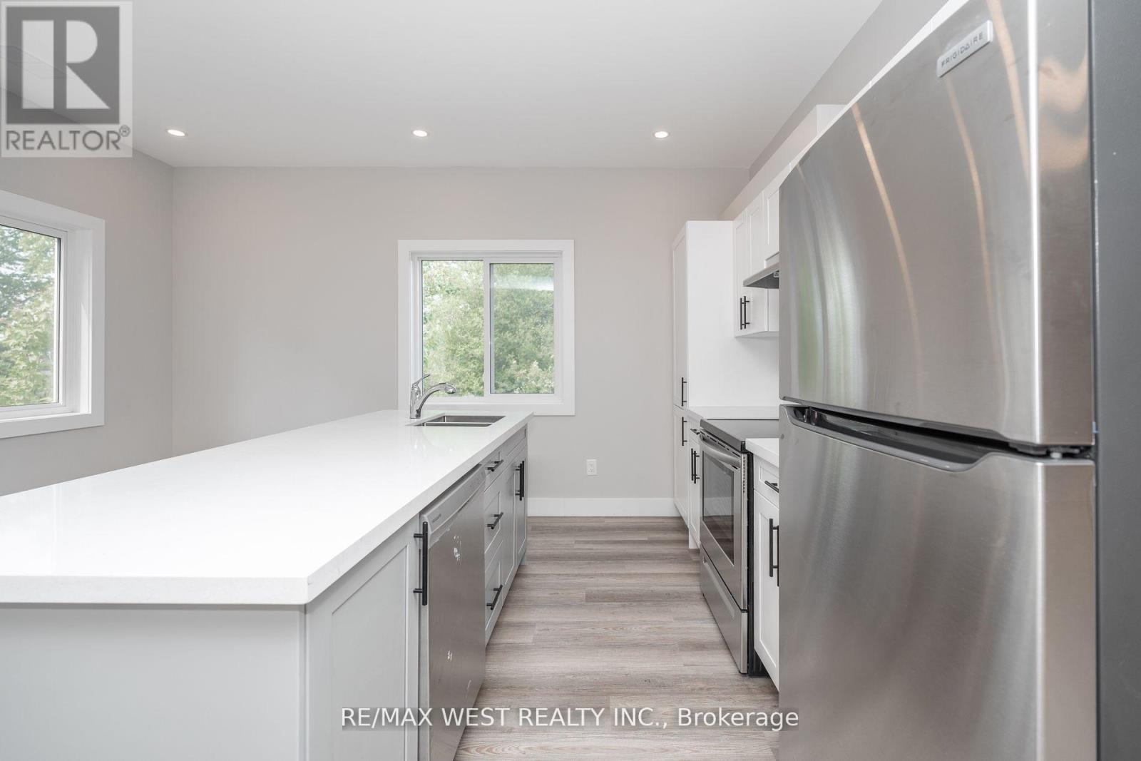 1 - 172 Cundles Road W, Barrie, Ontario  L4N 5N1 - Photo 12 - S12446874