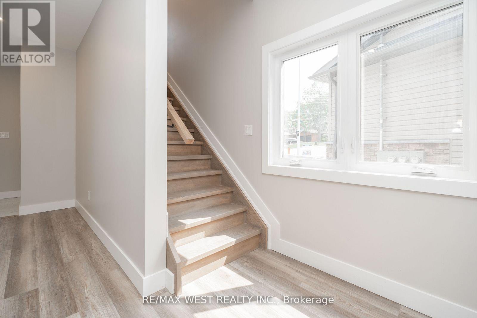 1 - 172 Cundles Road W, Barrie, Ontario  L4N 5N1 - Photo 16 - S12446874