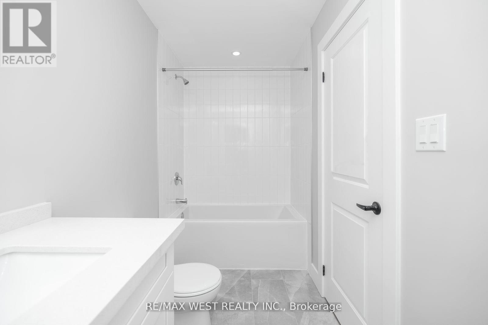 1 - 172 Cundles Road W, Barrie, Ontario  L4N 5N1 - Photo 31 - S12446874
