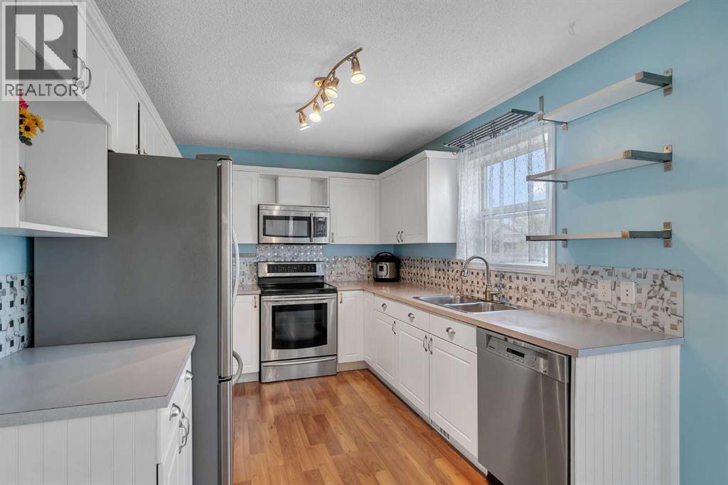 42 Martha's Haven Manor Ne, Calgary, Alberta  T3J 3X8 - Photo 11 - A2254799