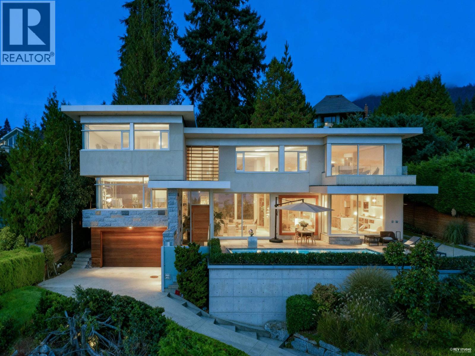 4313 Rockridge Road, West Vancouver, British Columbia  V7W 1A6 - Photo 1 - R3054968