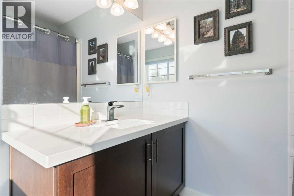90 Pantego Lane Nw, Calgary, Alberta  T3K 0T1 - Photo 27 - A2259098