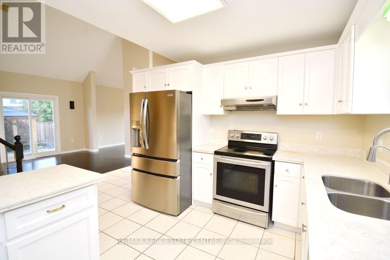 2 Althorp Drive, Orangeville, Ontario  L9W 5H7 - Photo 18 - W12446792